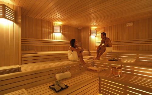 Fazer sauna com frequência pode diminuir risco de Alzheimer